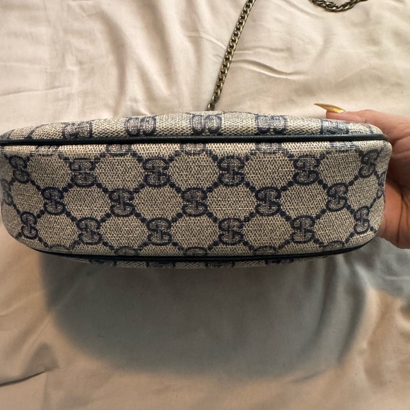 Gucci crossbody - Picture 4 of 6